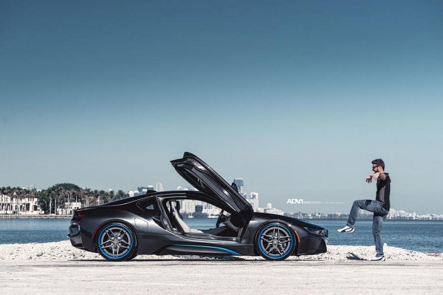  BMW i8 on ADV.1 Wheels (ADV510 TRACK SPEC) 2017 года  (фото 9 из 14)
